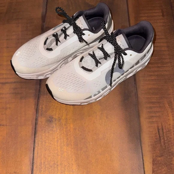 On Cloudmonster Running Shoes Sz 8 - Picture 2 of 7